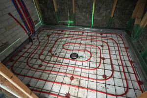 Lepsker Ehitus OÜ Põrandaküte paigaldus, põrandakütte paigaldamine, põrandaküte, põrandatöö